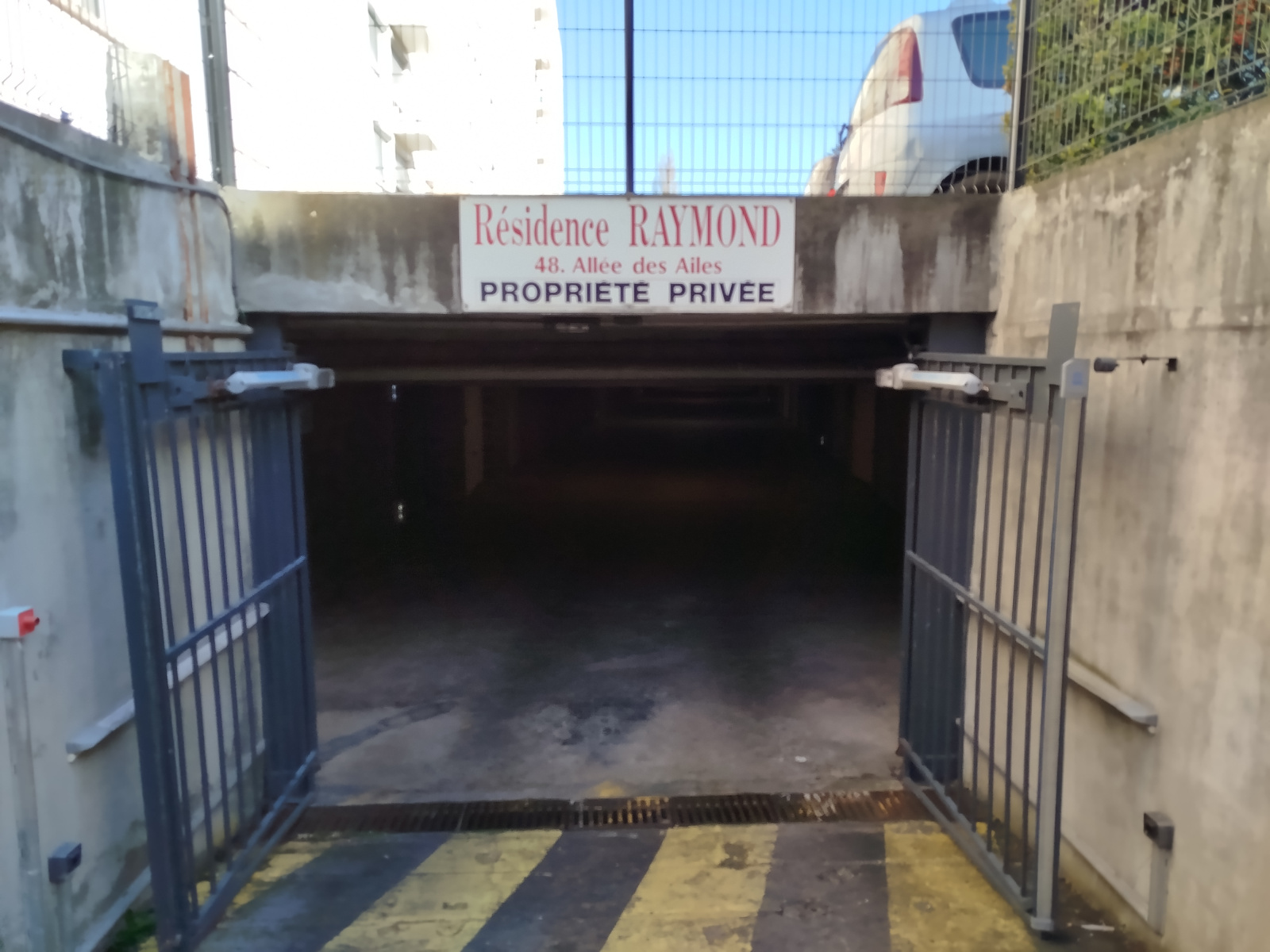 Image_1, Garage, Vichy, ref :104