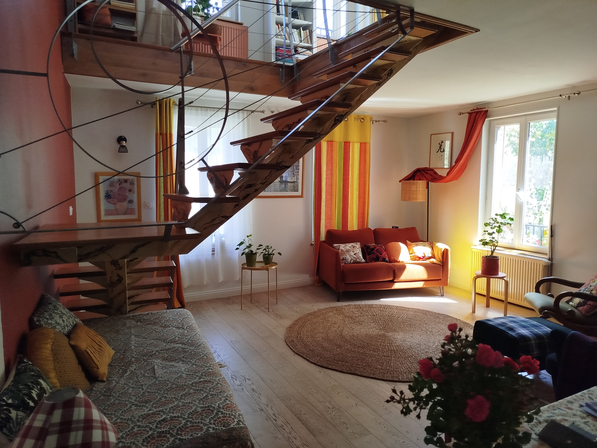 VICHY, IMMEUBLE